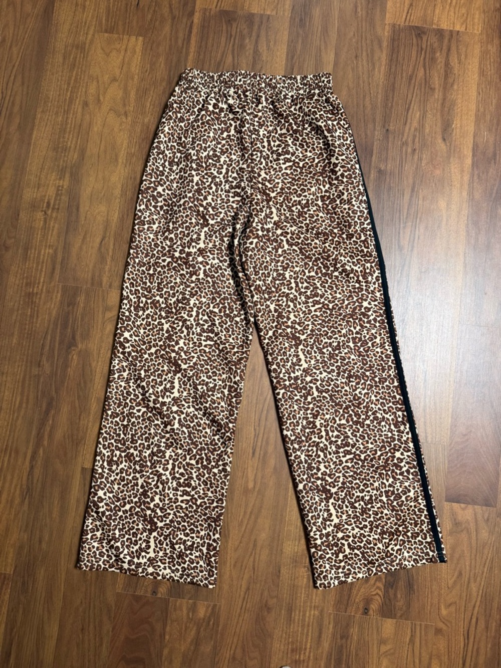 Le Lis Leopard Print Wide-Leg Pants in Brown and Cream